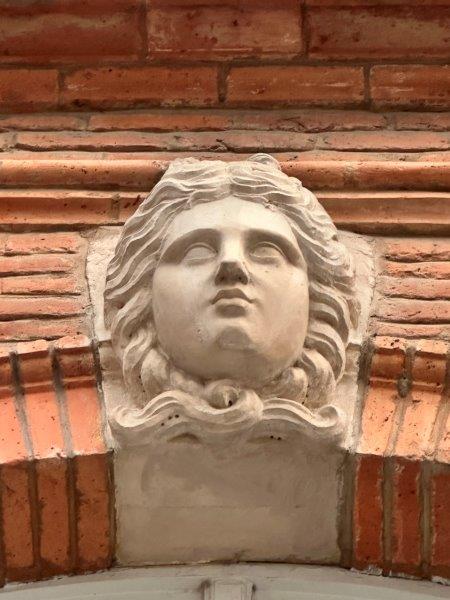 Mascaron place Saint-Etienne - Toulouse 31000