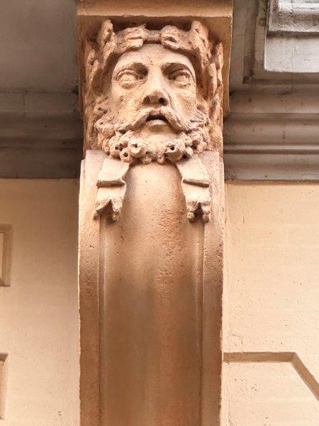 Mascaron rue Pargaminières