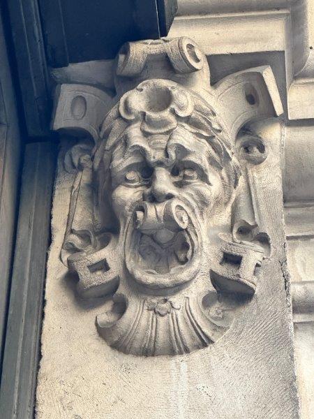 Mascaron rue de Metz Toulouse 31